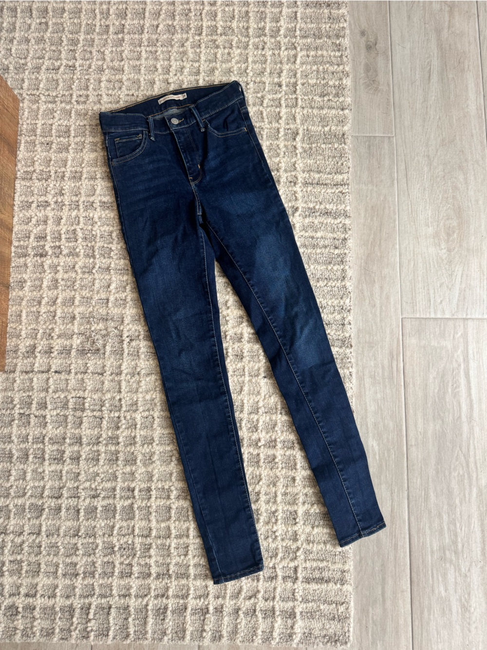 Levi's Dark Indigo Women's Skinny Jeans